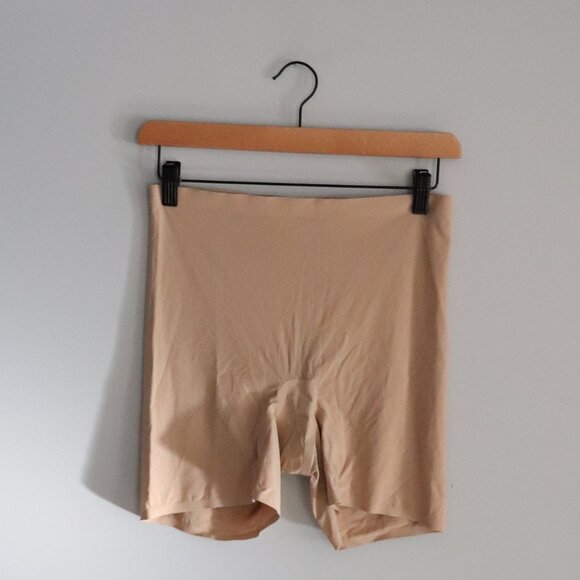 Knix Sz L Beige Thigh Saver Anti-Chafing Seamless Everyday Lightweight Shorts - Picture 2 of 9